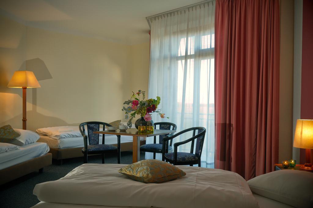 Spreewald Parkhotel Bersteland Екстер'єр фото